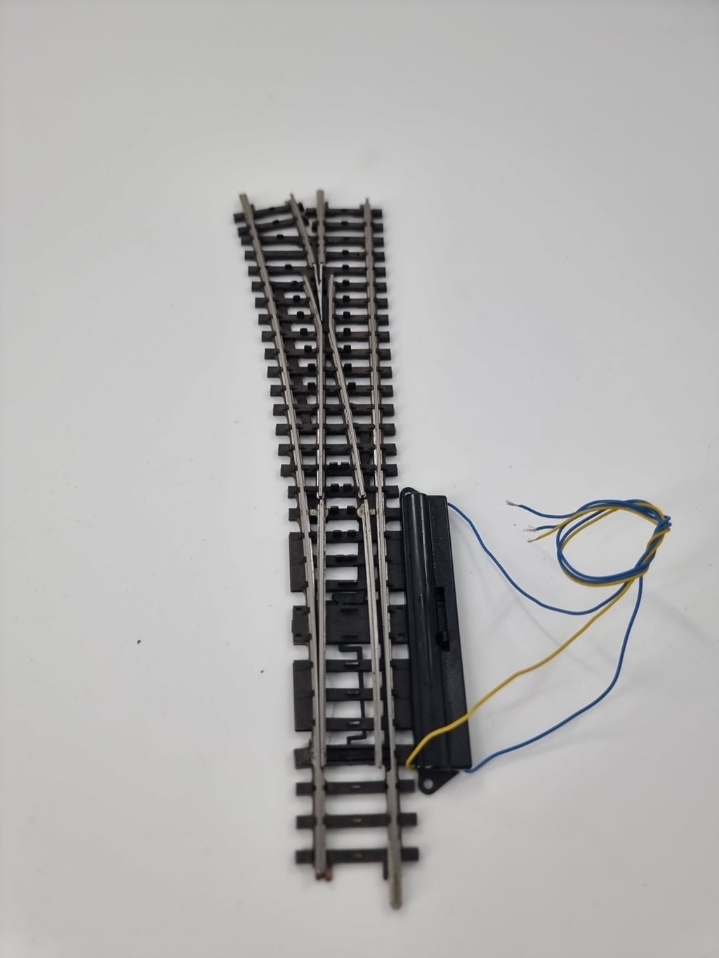 Märklin H0 2271 L, K-Gleis, Weiche Links mit Antrieb 7549  -geprüft-