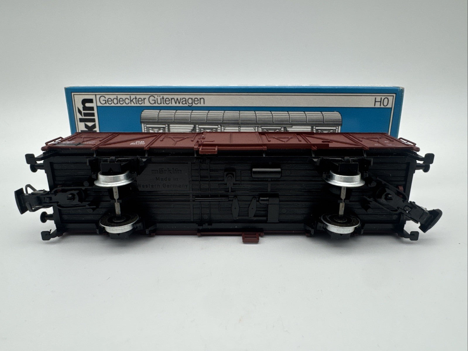 Märklin H0 4700 gedeckter Güterwagen 201 855 Glhms50 braun DB 1:87 OVP