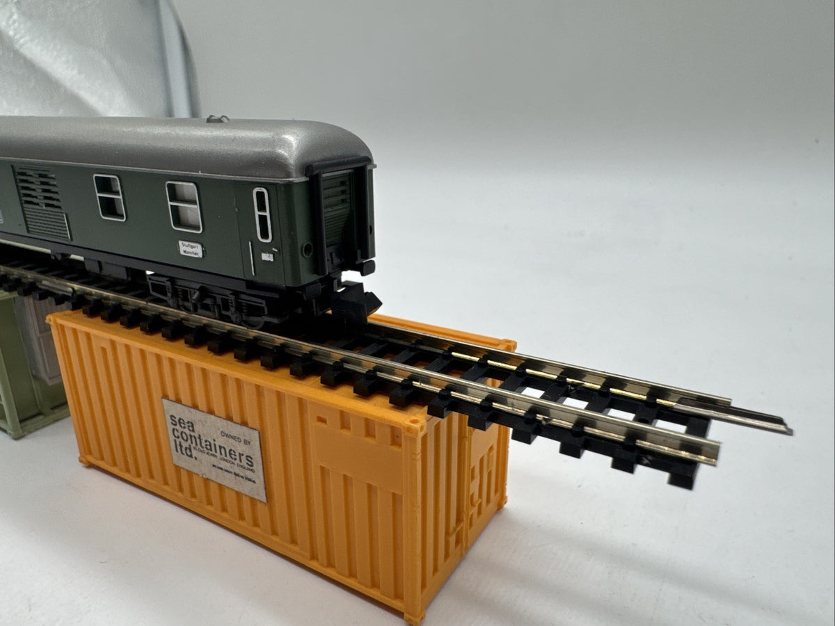 Minitrix N 51 3010 00 Gepäckwagen Pw4ümg DB #314