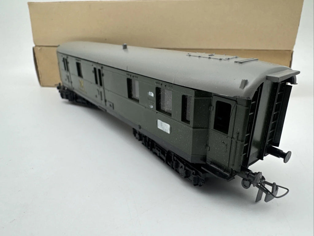 PIKO VEB Modellbahn. " Bahnpostwagen DP " Lichtfu. Epoche IV - 70er 426/674