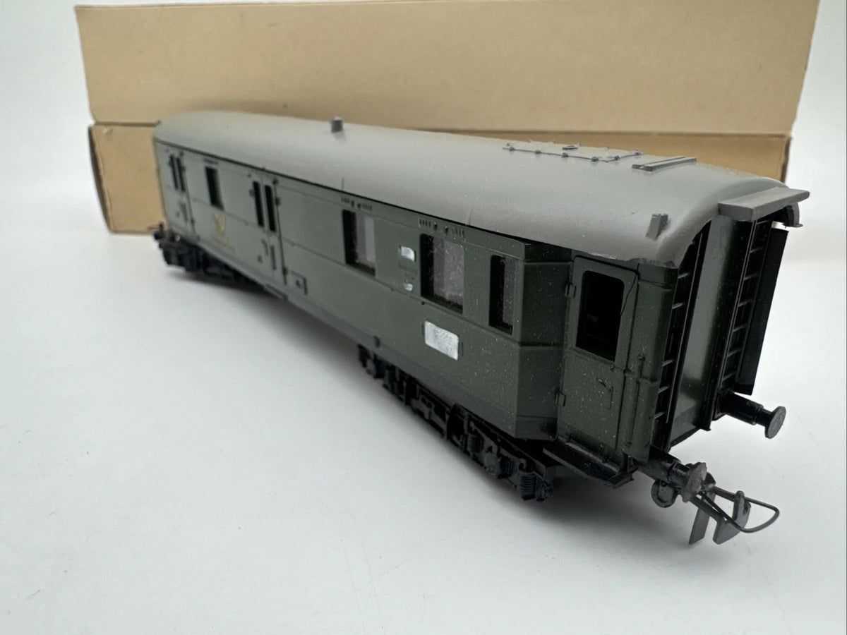 PIKO VEB Modellbahn. " Bahnpostwagen DP " Lichtfu. Epoche IV - 70er 426/674