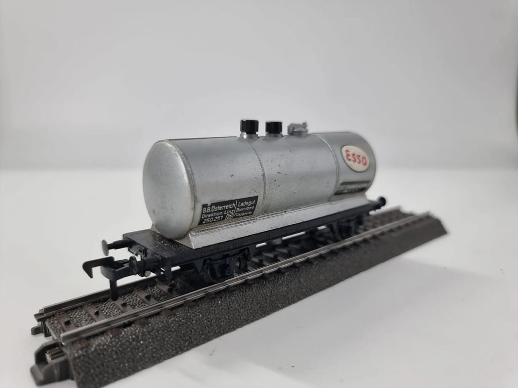 Liliput Gleisreinigungswagen ESSO Kesselwagen BB Österreich 250.251. H0
