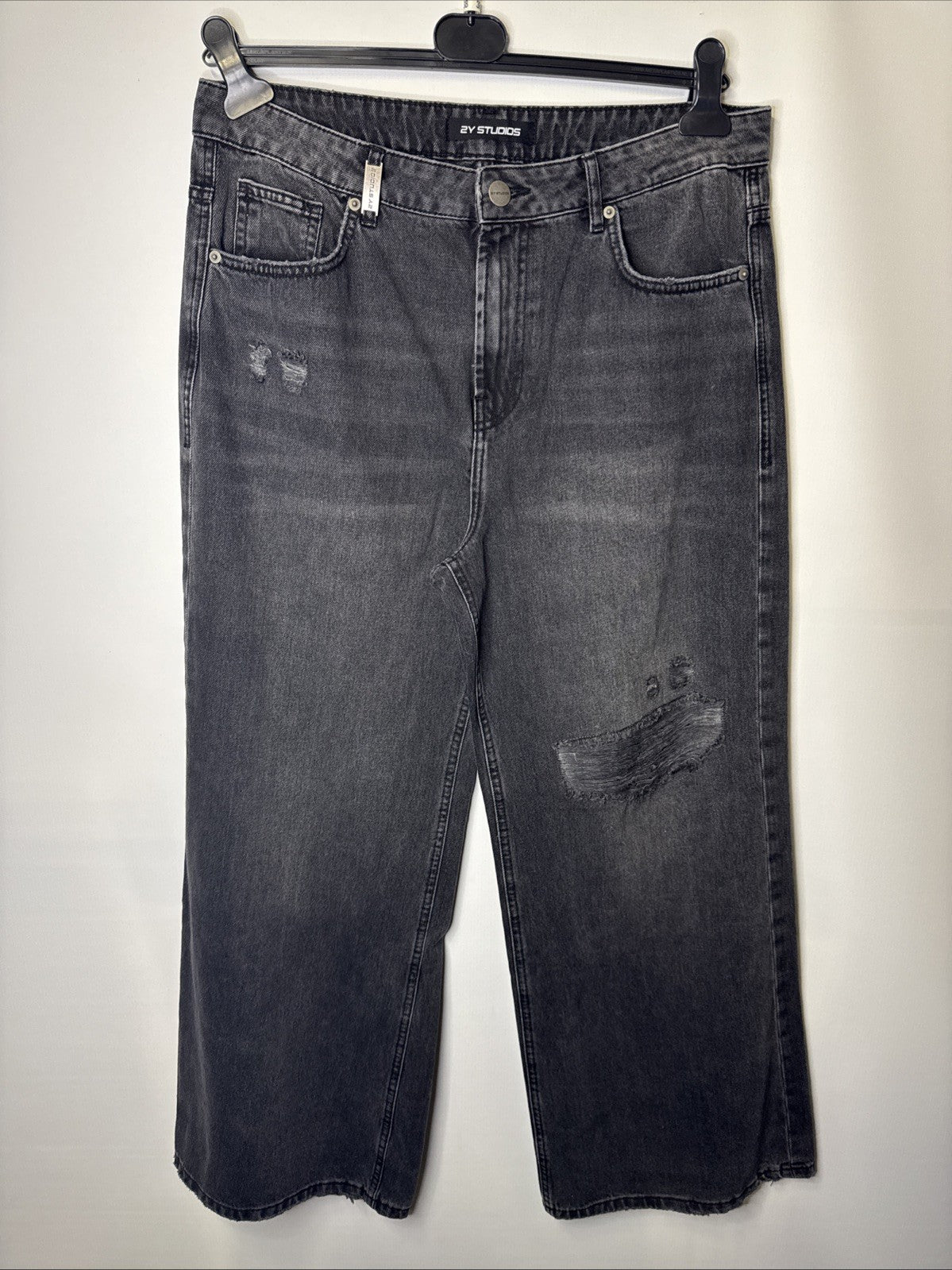 2Y Studios Diala Wide Baggy Jeans Gr. 31 Grau Damen
