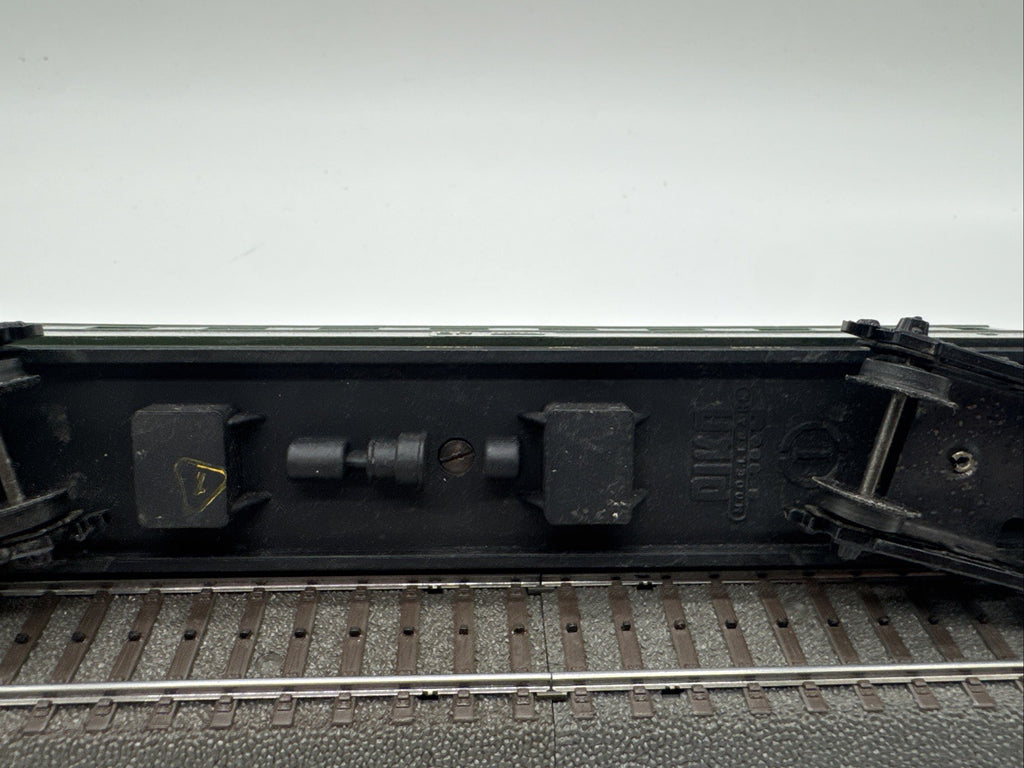 Piko Spur H0 18350 Personenwagen der DR Grün #68