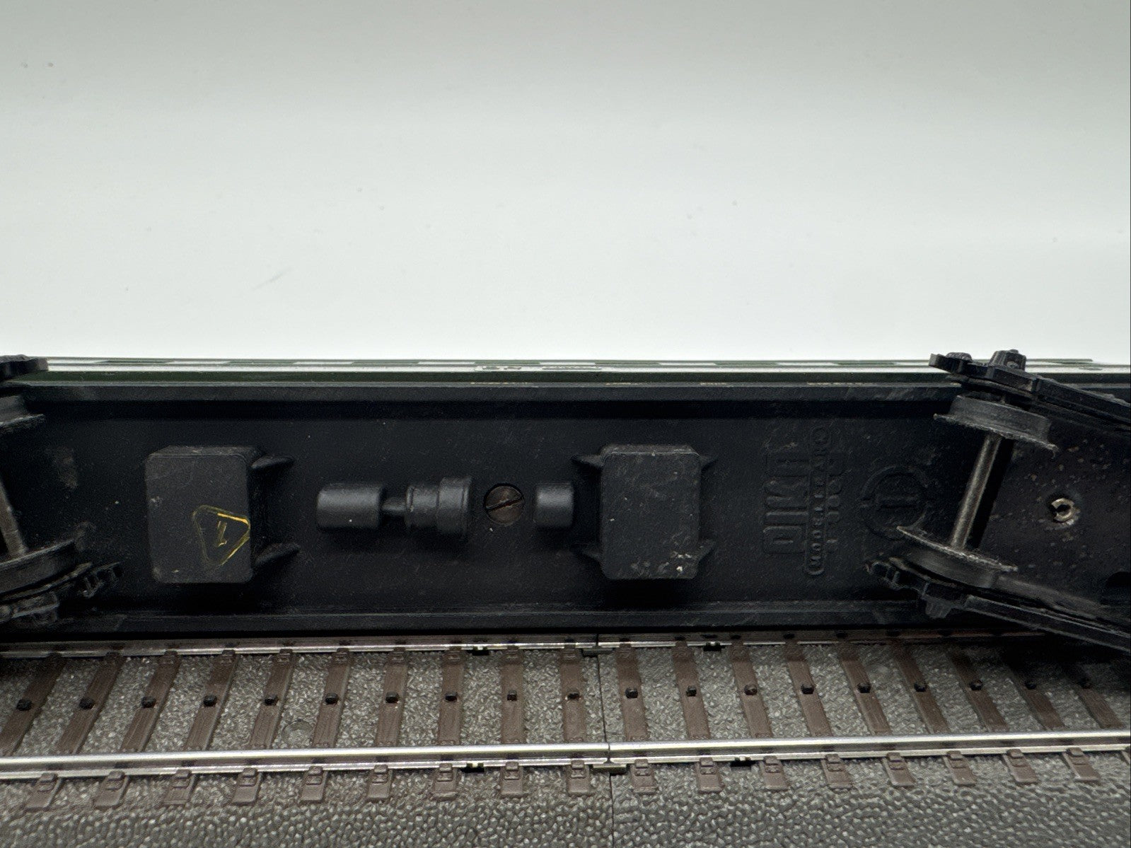 Piko Spur H0 18350 Personenwagen der DR Grün #68