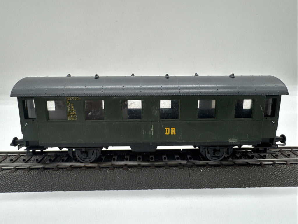 Piko/Prefo Spur H0 Personenwagen Bia 33a  Gelbe Aufschrift 99724 Dre #163