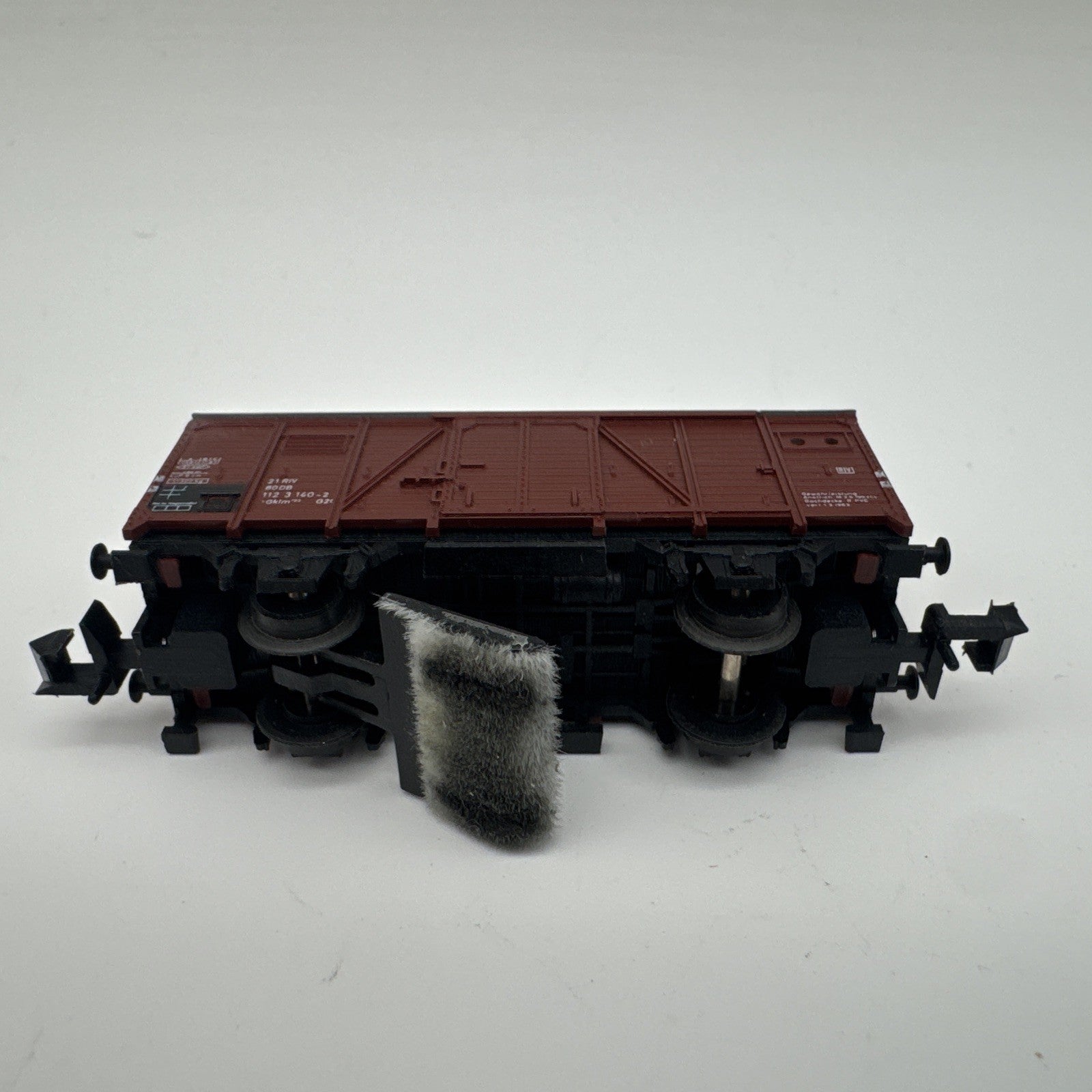 Minitrix n 13534 , Gedeckter Güterwagen, 21 80 112 3 140-2