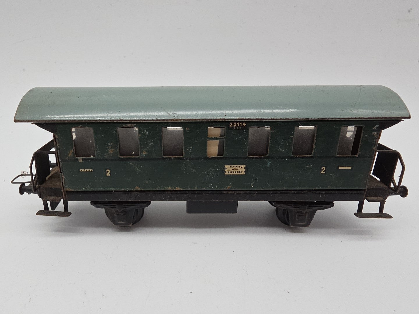 MES-47813	Trix Express H0 Blech Personenwagen mit Gebrauchsspuren,