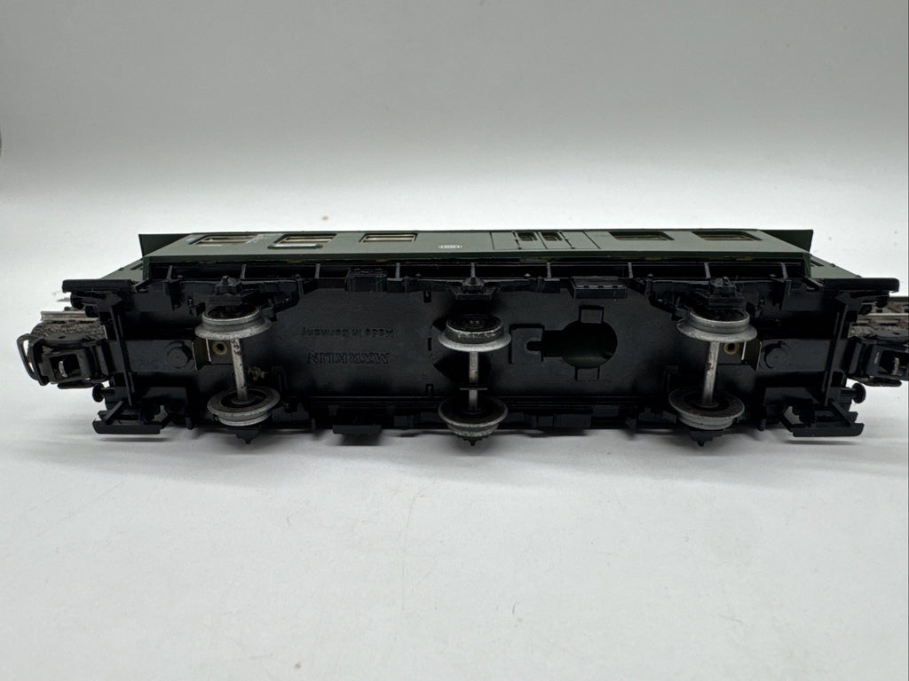 Märklin H0 Personenwagen BD3yge 2.Kl. + Gepäckabt  DB 99405 grün #587