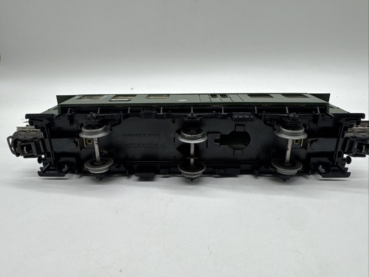 Märklin H0 Personenwagen BD3yge 2.Kl. + Gepäckabt  DB 99405 grün #587