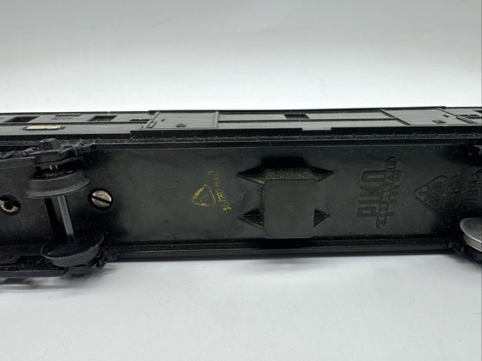 PIKO H0 Gepäckwagen DR 000213 Braun