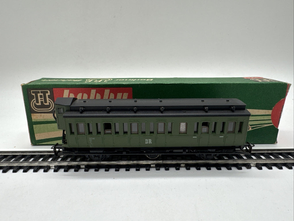 BTTB 545 3131 Personenwagen DR mit Bremserhaus Spur TT OVP