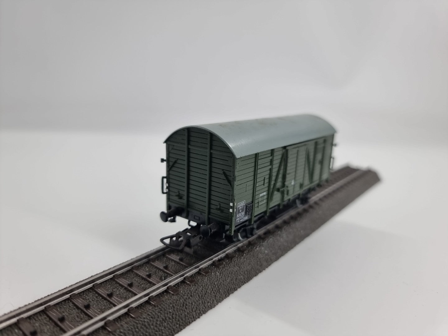 Piko H0 Gedeckter Güterwagen grün 438746 SCNF - H0 HO 1:87