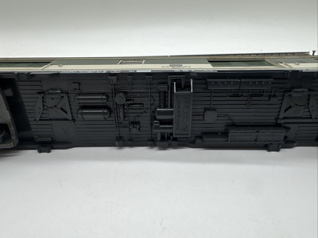 Märklin H0 Gepäckwagen 51 80 92 40-118-2 der DB #555