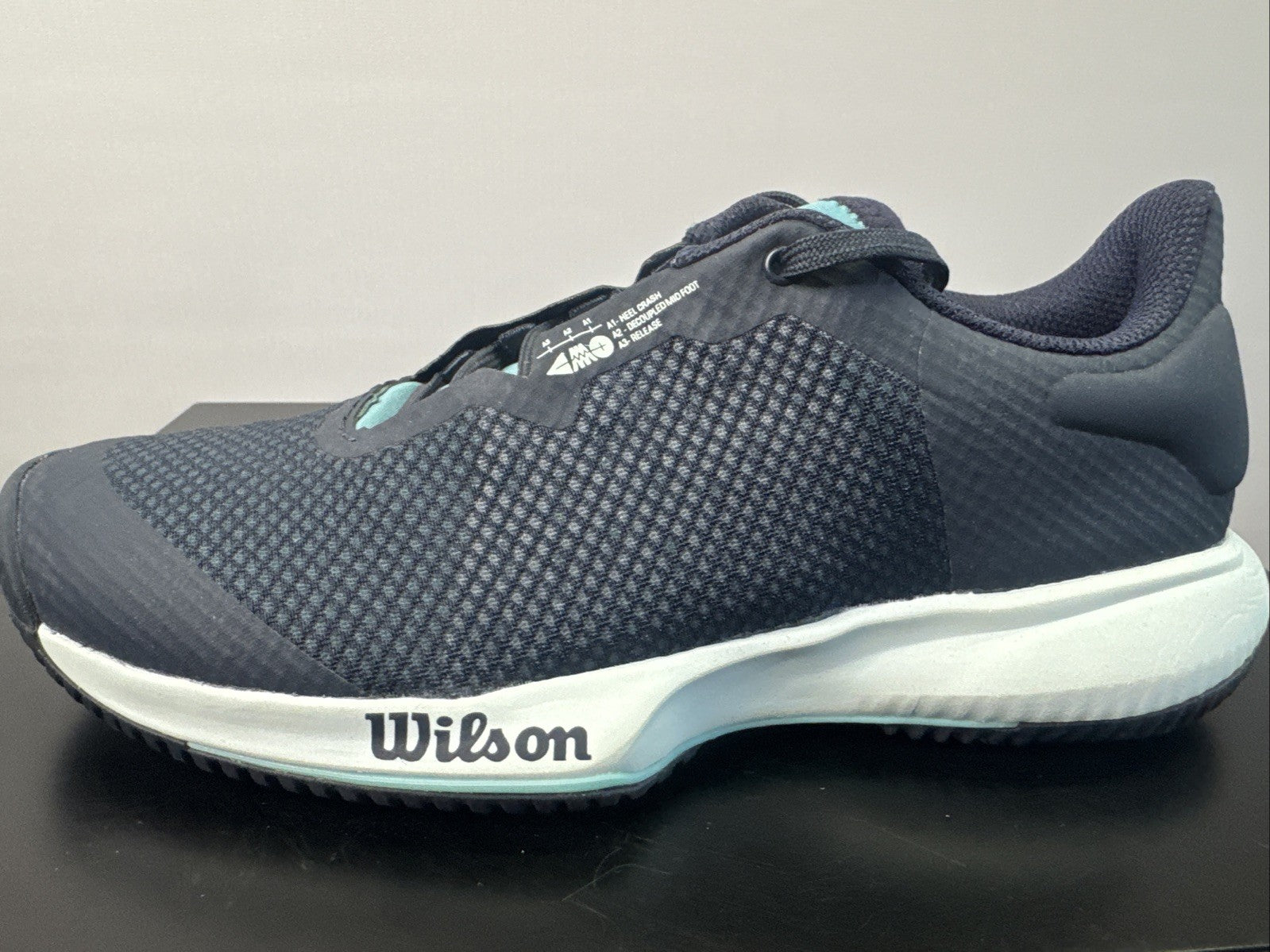 Wilson Kaos Swift Gr. 36 2/3 Damen Sneaker Tennis Schuh