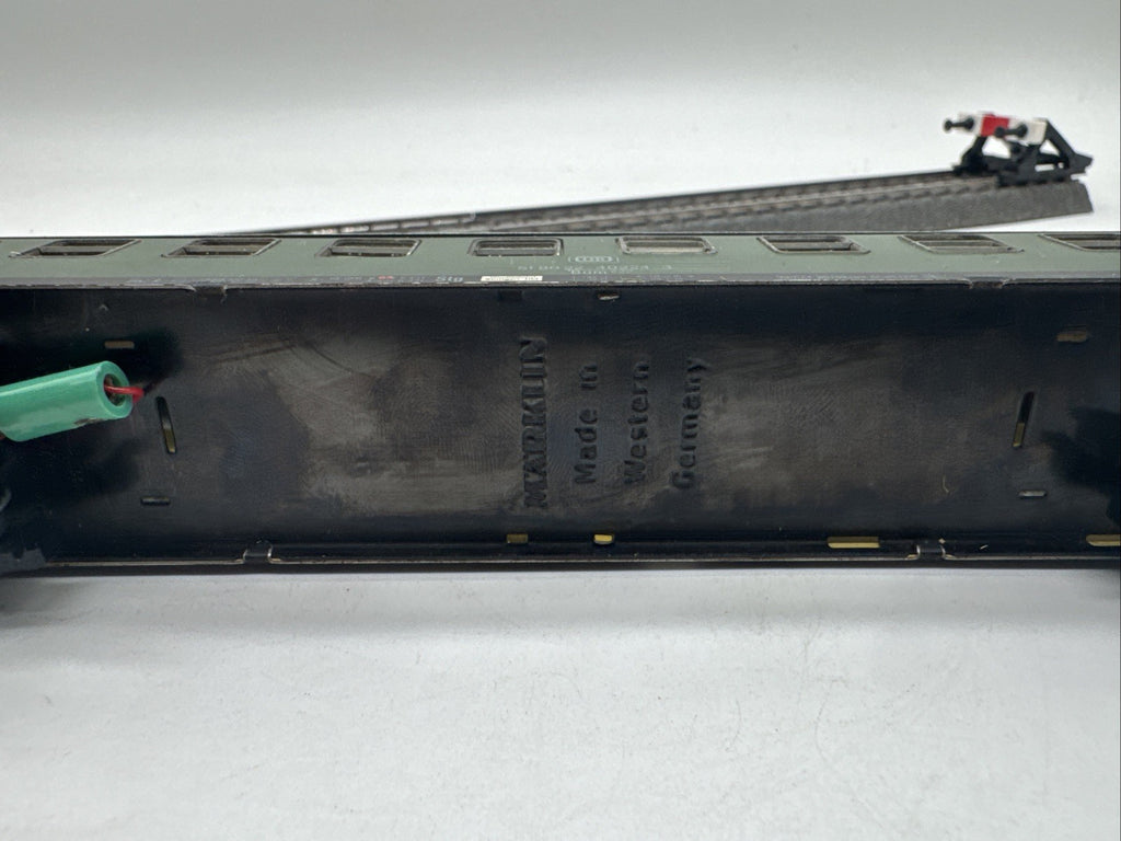 Märklin H0 Personenwagen D-Zug Wagen DB 2.Kl.  51 80 22 40224-3 Beleuchtet #380