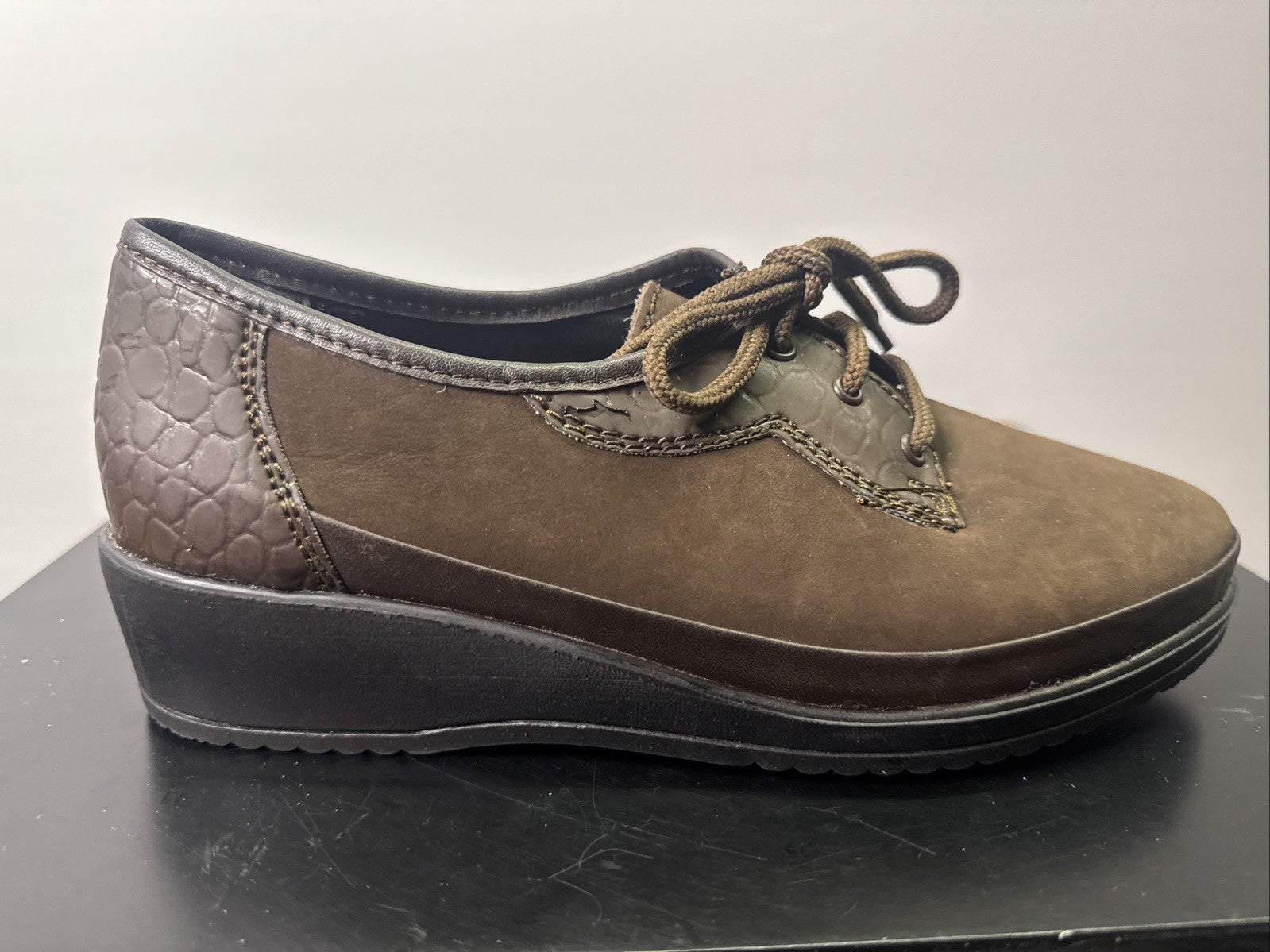 Genenger Damen Halbschuh Größe 4 / 36