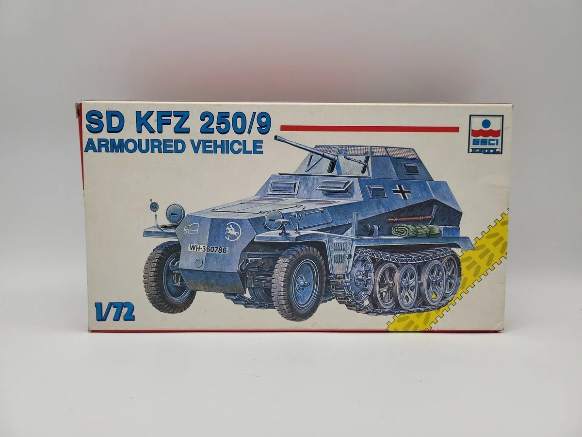 Esci Ertl 8371 Sd.Kfz.250/9 Armoured Vehicle 1:72 NEU mit OVP