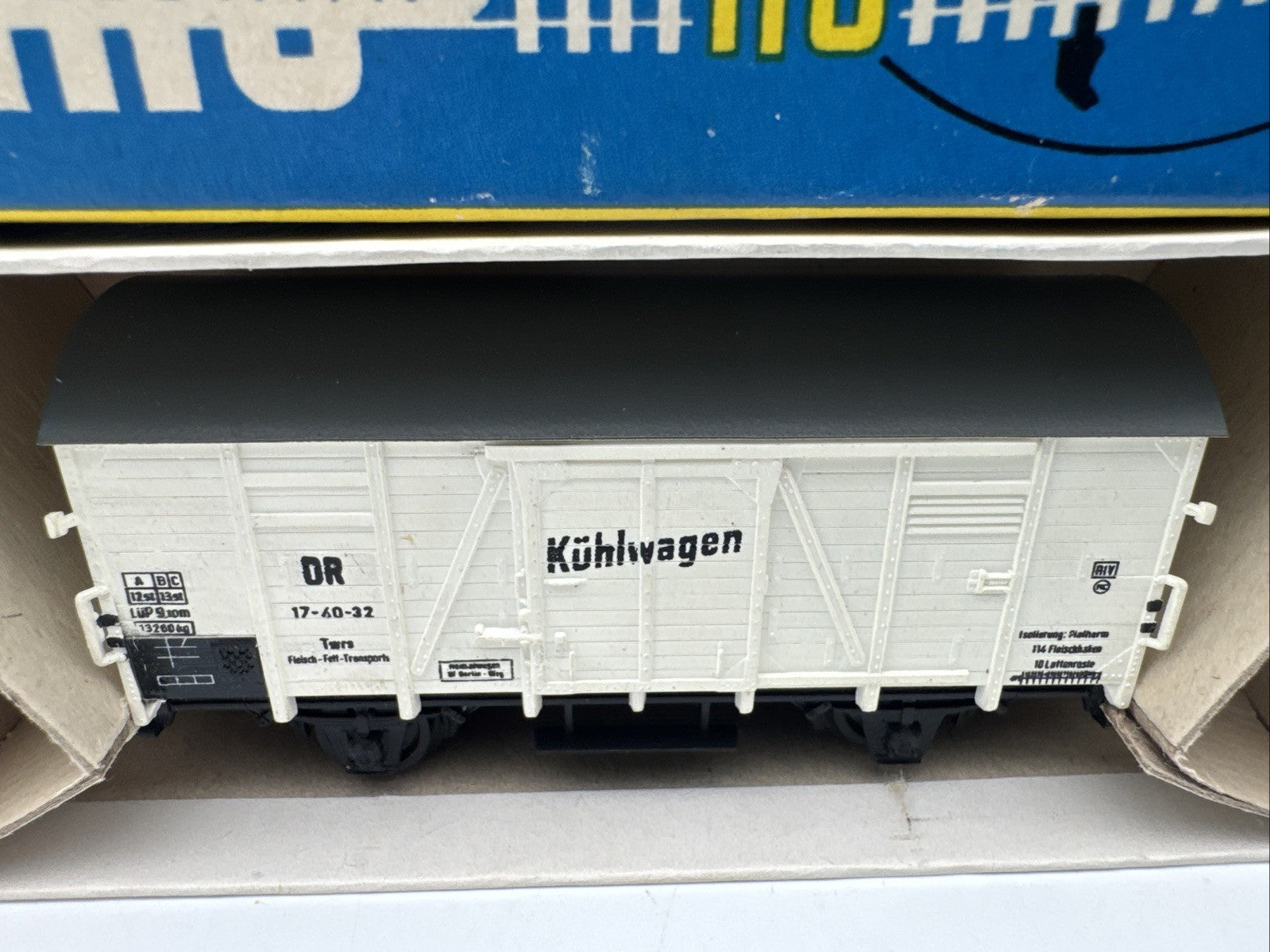 PIKO Kühlwagen DR 17-40-32 H0 Modelleisenbahn  In OVP ME 127-015