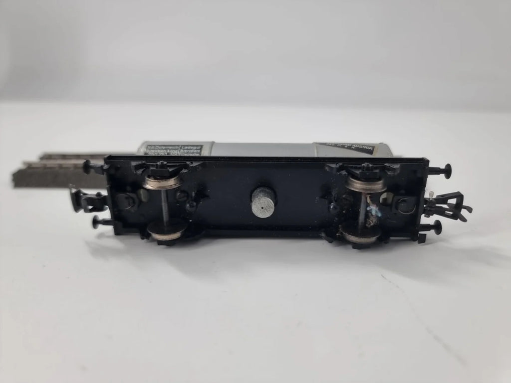 Liliput Gleisreinigungswagen ESSO Kesselwagen BB Österreich 250.251. H0