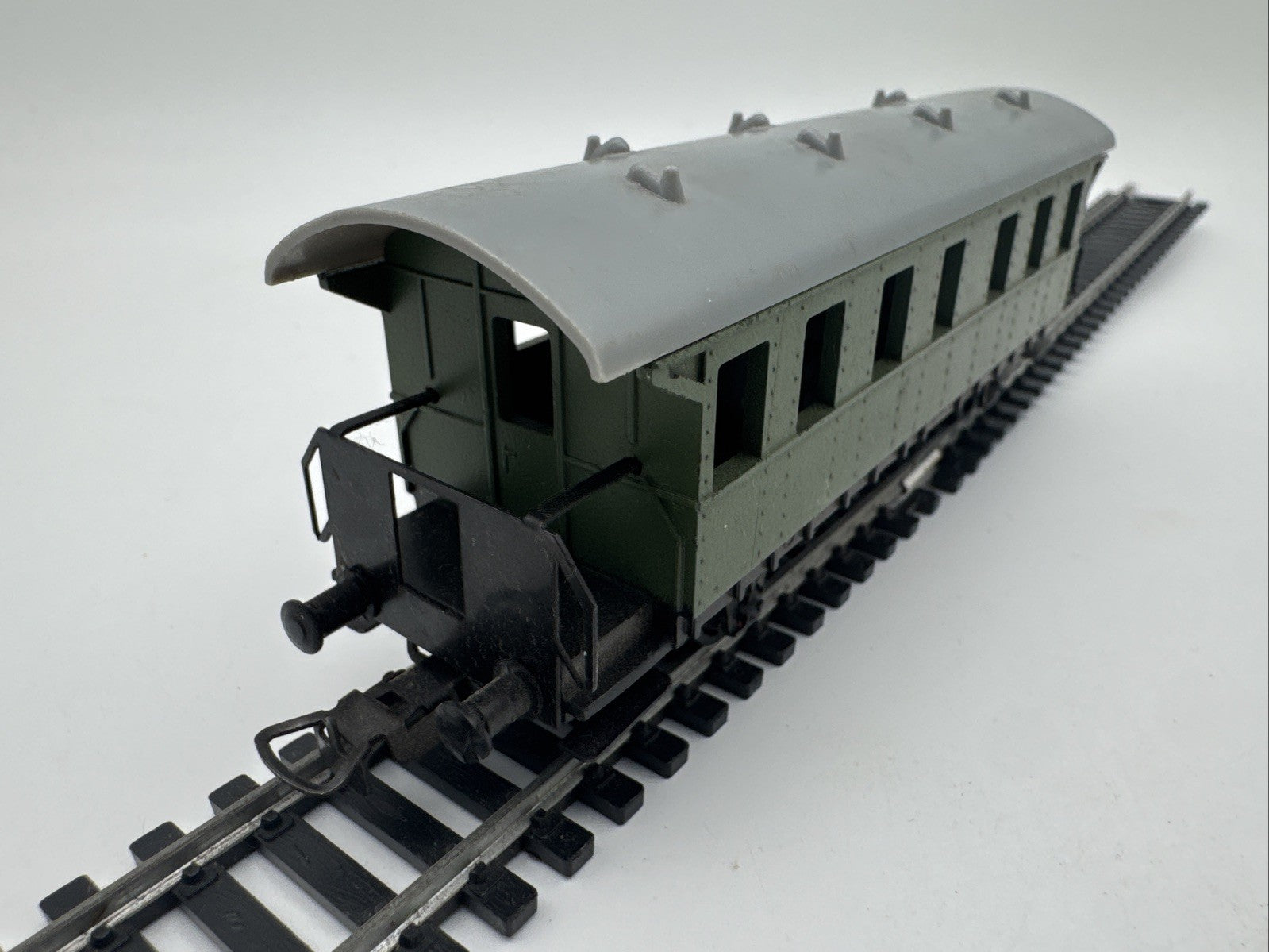 Piko H0 Personenwagen Grün 