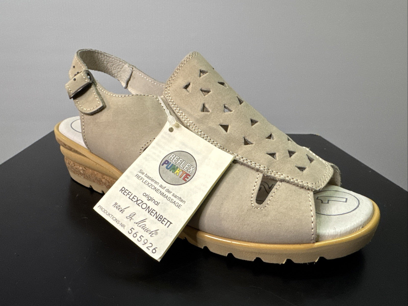 Reflex Punkte Damenschuh Gr. 37 Sandale Beige 