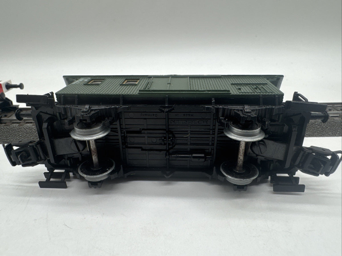 Märklin 4038 - Gepäckwagen - 116 910 Stg - grün/grau - H0 HO 1:87 #442