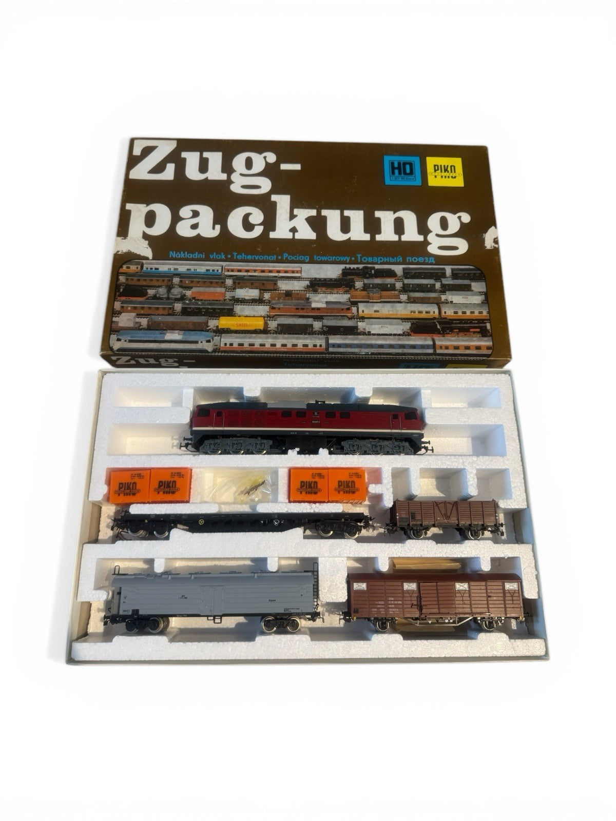 PIKO H0 DDR Zugpackung 5/0746-000 Set Diesellok BR 130 005-2 + 4 Wagen-Neuwertig