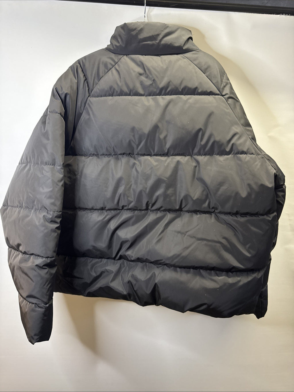 Urban Classics Jacke Gr. 4 XL Raglan Puffer Jacket Schwarz