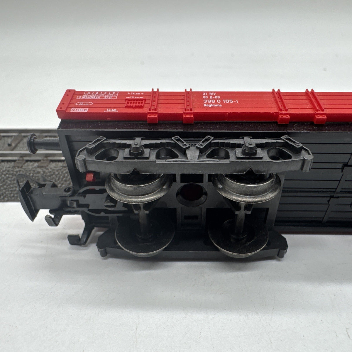 Märklin H0 DB Railion 4-achsiger Flachwagen Niederbordwagen rot 29260 #343