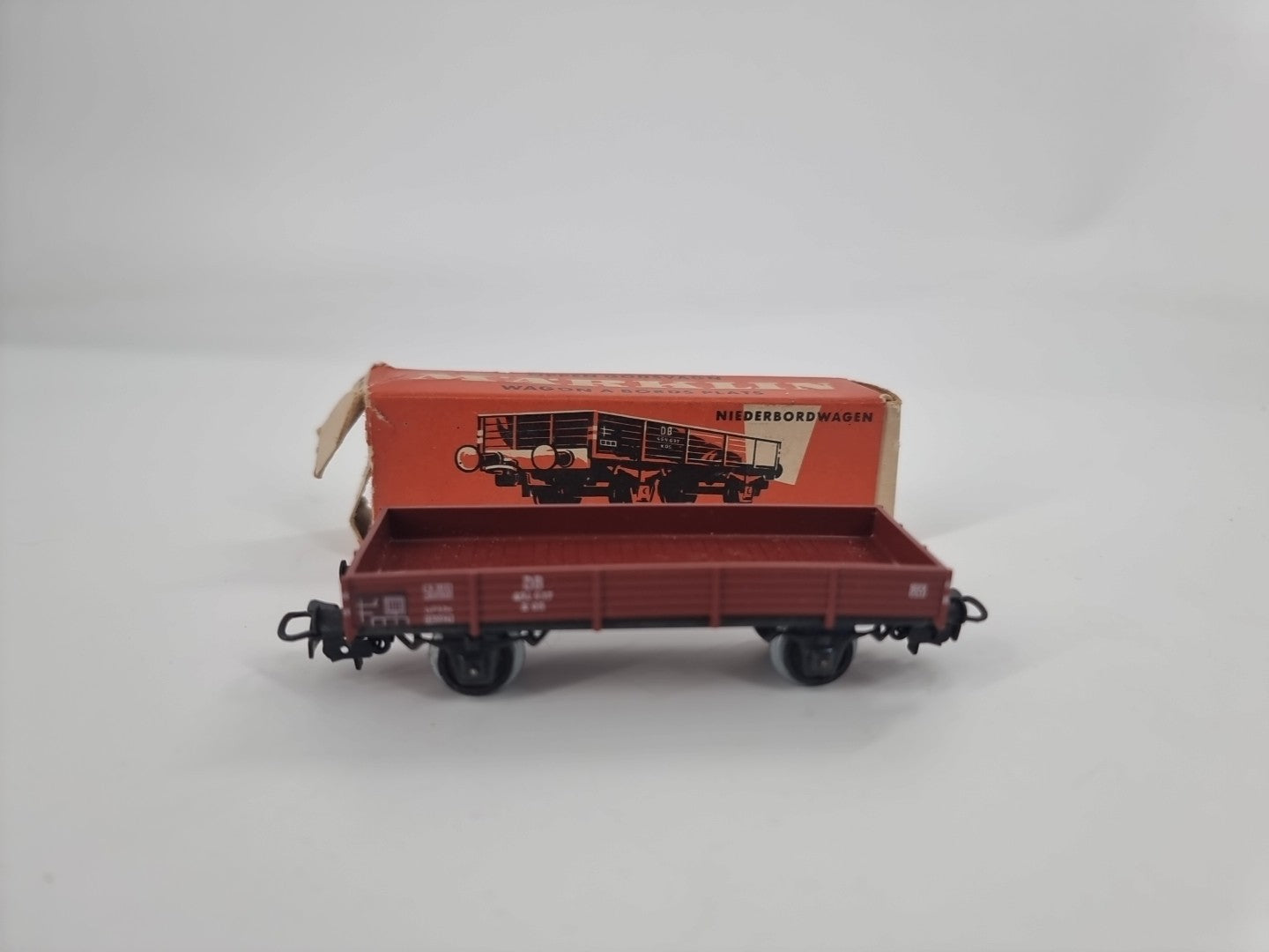 Märklin H0 4503 Niederbordwagen 464 637 X 05 DB OVP 