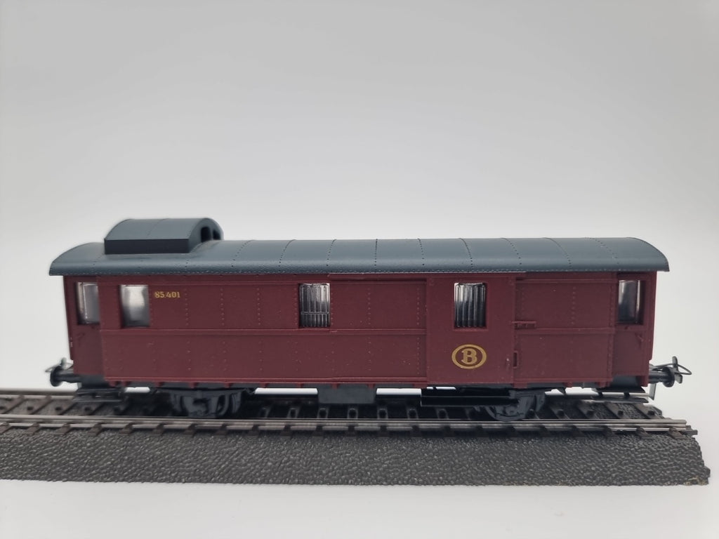 Piko H0 Gepäckwagen 