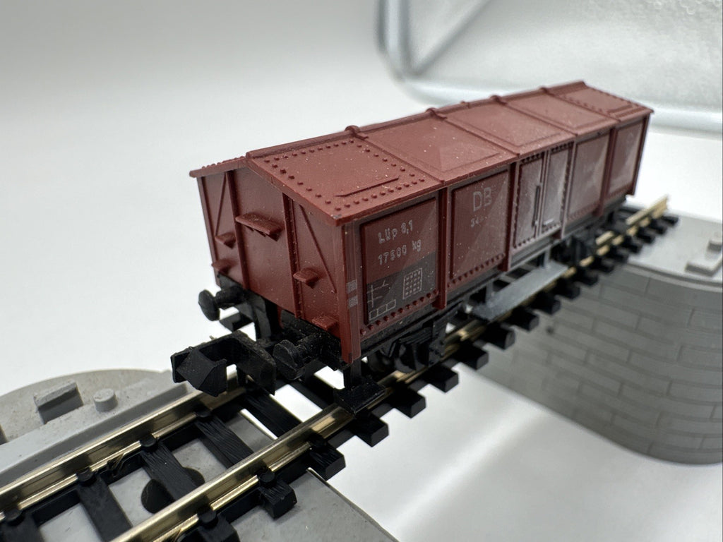 Spur N   Arnold 4240  -  DB Klappdeckelwagen #651