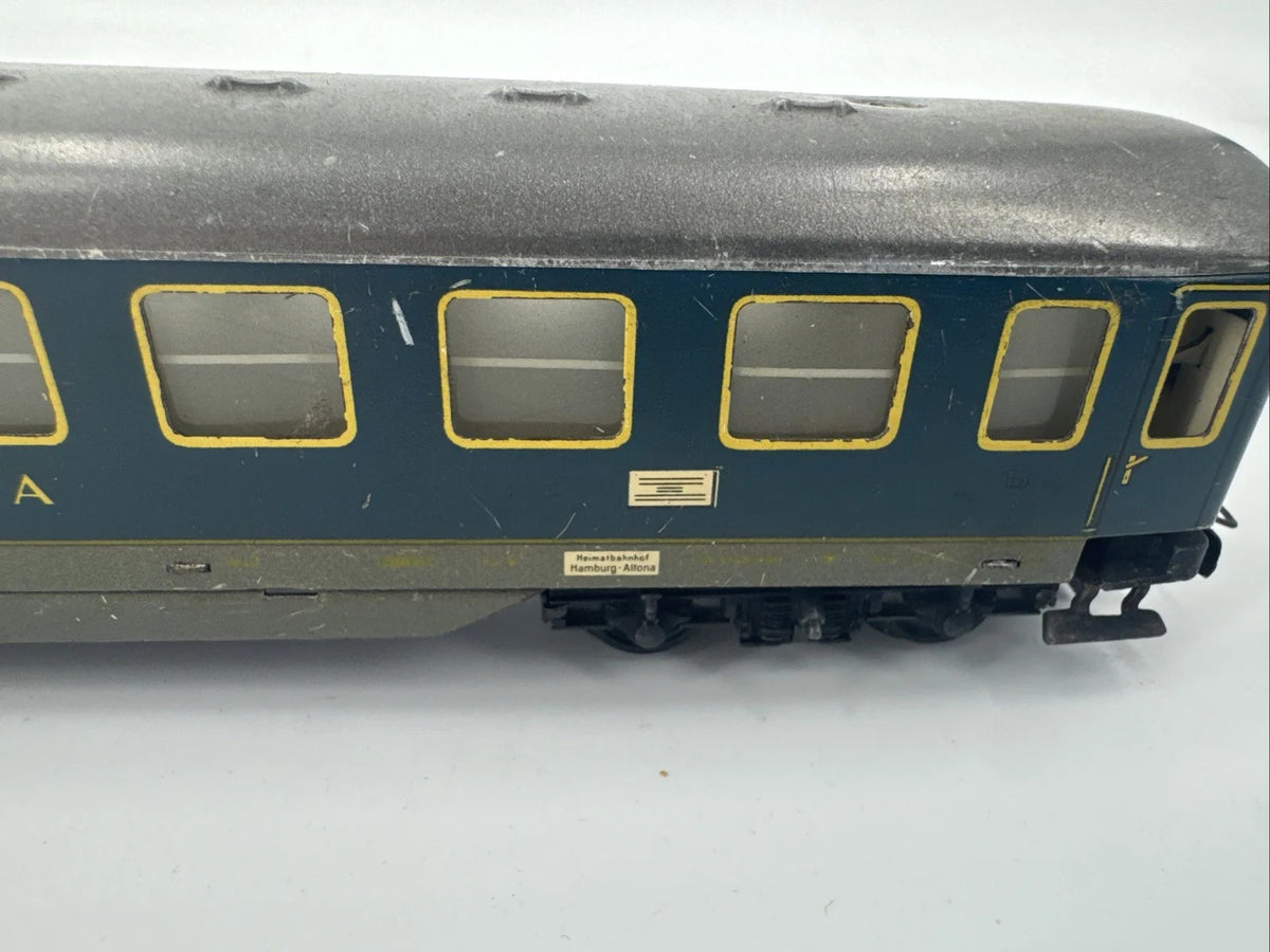 1:87  HO  Personenwagen/Abteilwagen "Touropa"  Trix Express - gebraucht