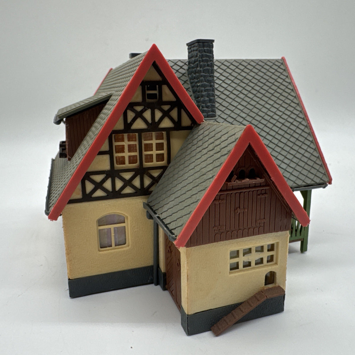 Auhagen H0/TT 12225 Forsthaus, gebaut, ohne OVP #750