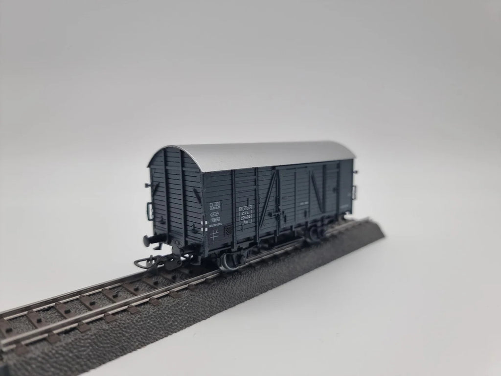 Piko 5/6437/014 - H0 - CFL - ged. Güterwagen -
