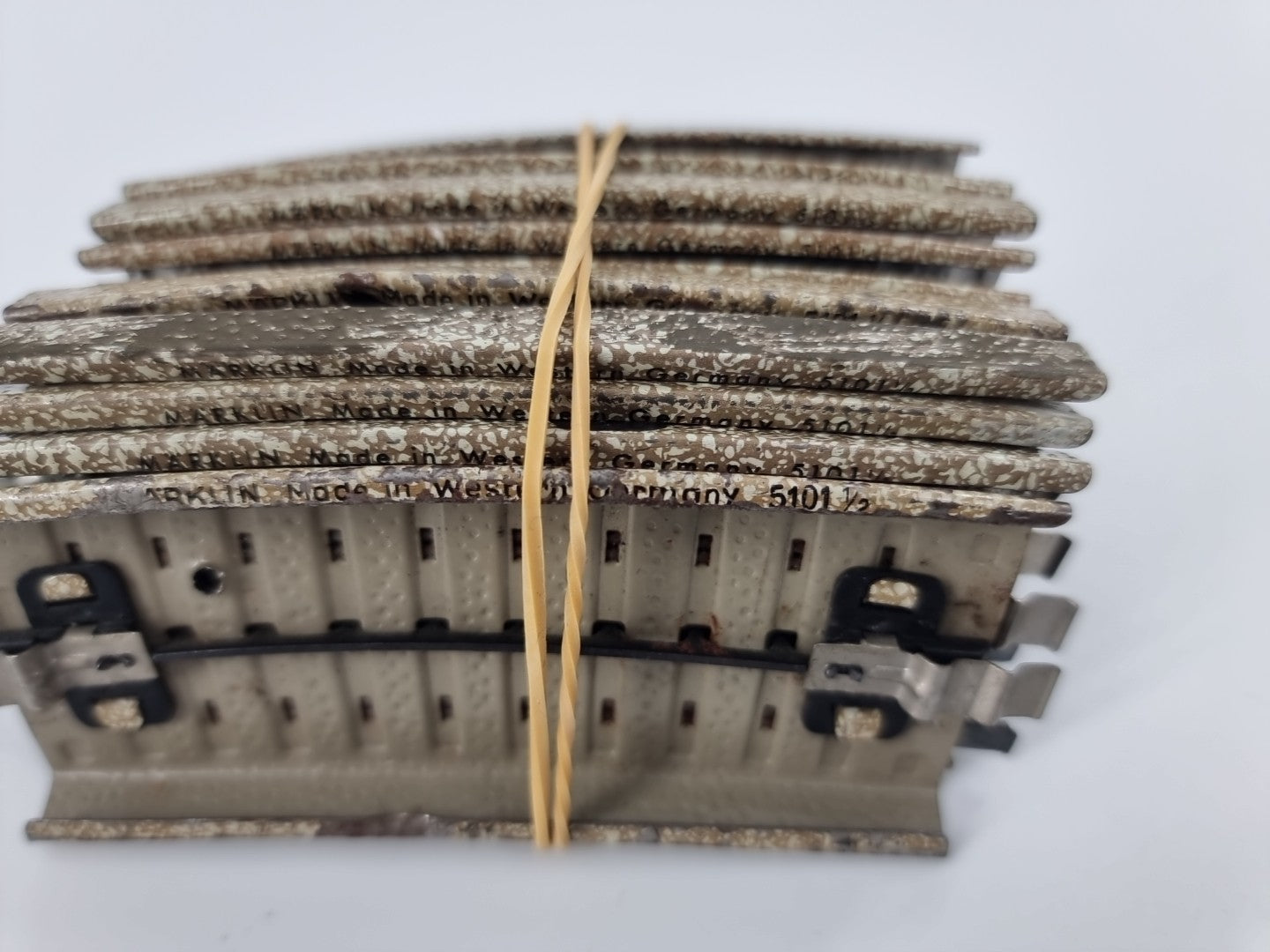 Märklin 5101 1/2  10 Stück gebogenes Gleis M-Gleis Spur H0 