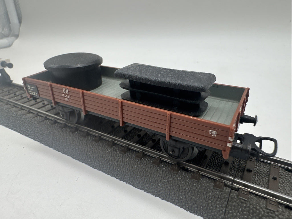Märklin 4503 H0 Niederbordwagen 464 637 , DB Beladen