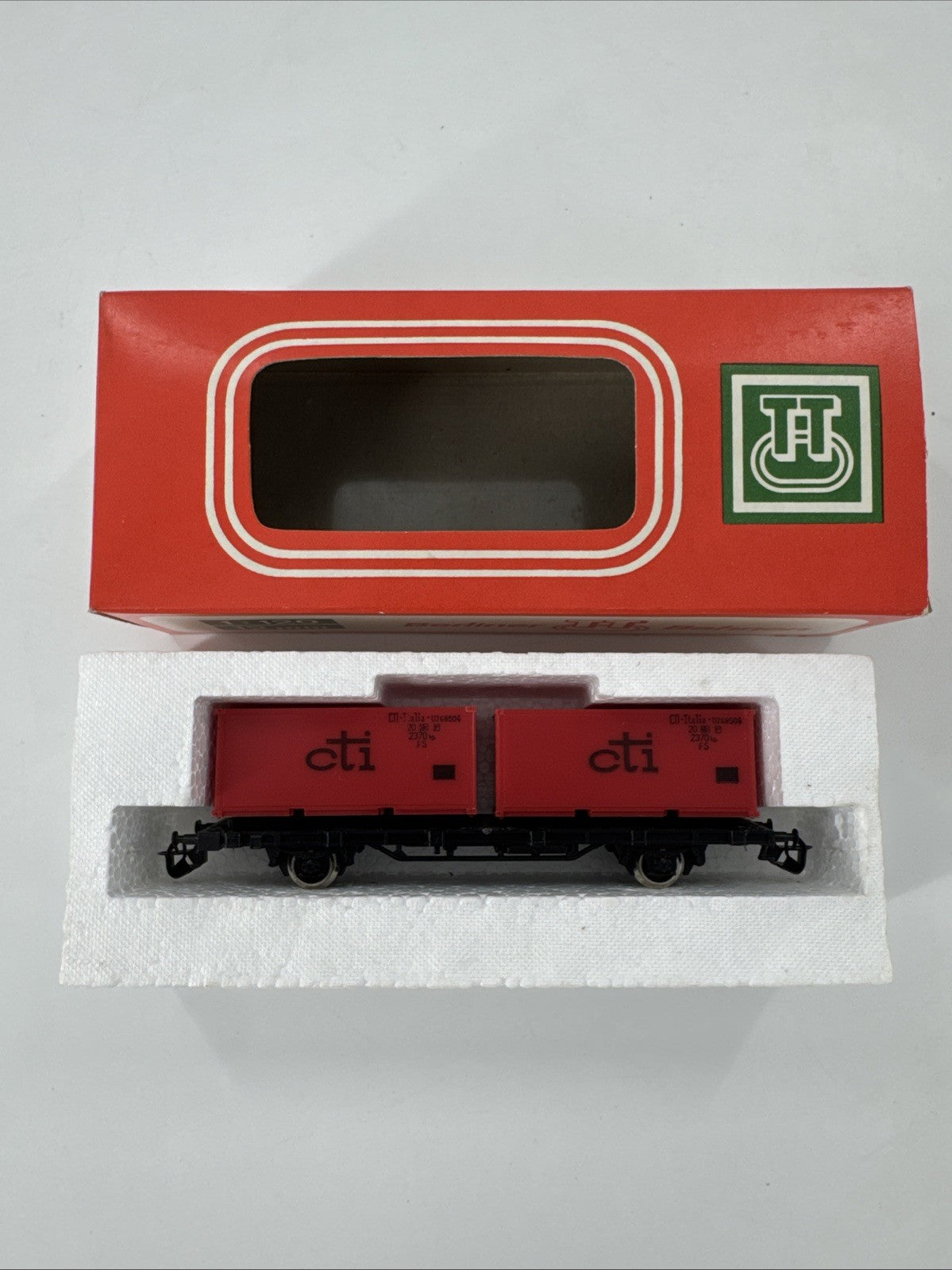 BTTB TT 14523 Containerwagen mit 2 Containern "CTI"