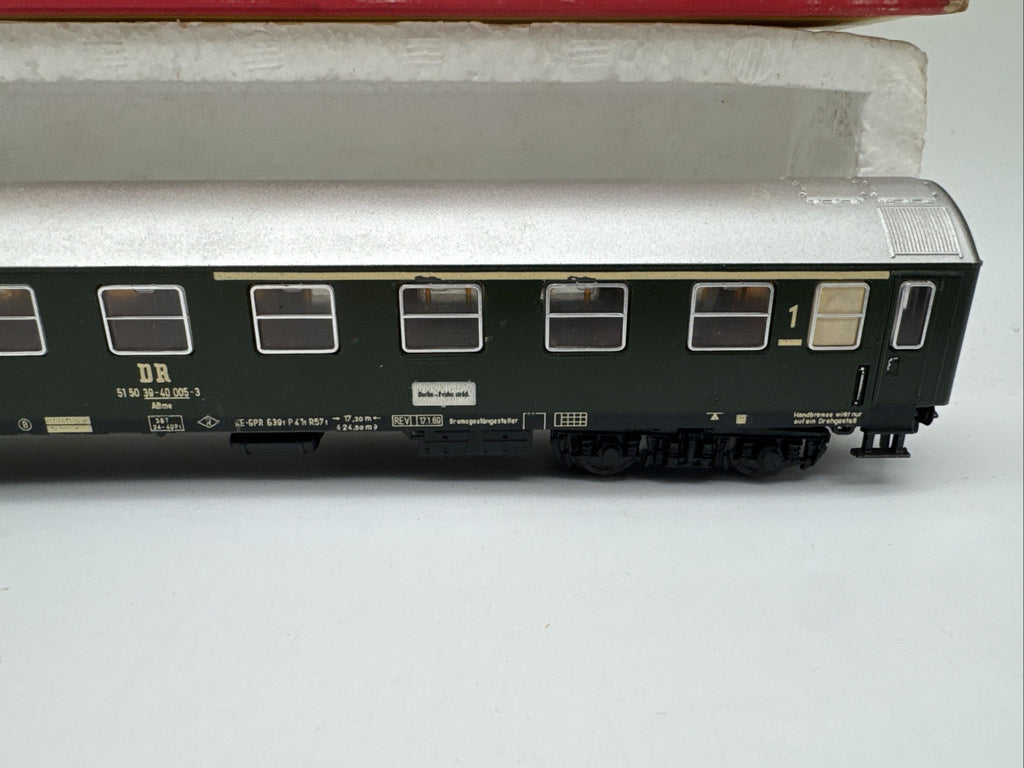 Schicht DR Reisezugwagen 426/51 AB 4 Ge Beleuchtet 