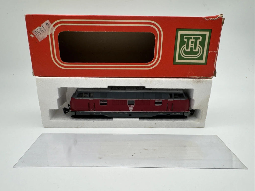 Spur TT, Diesellok der DB 221 139-9 In OVP