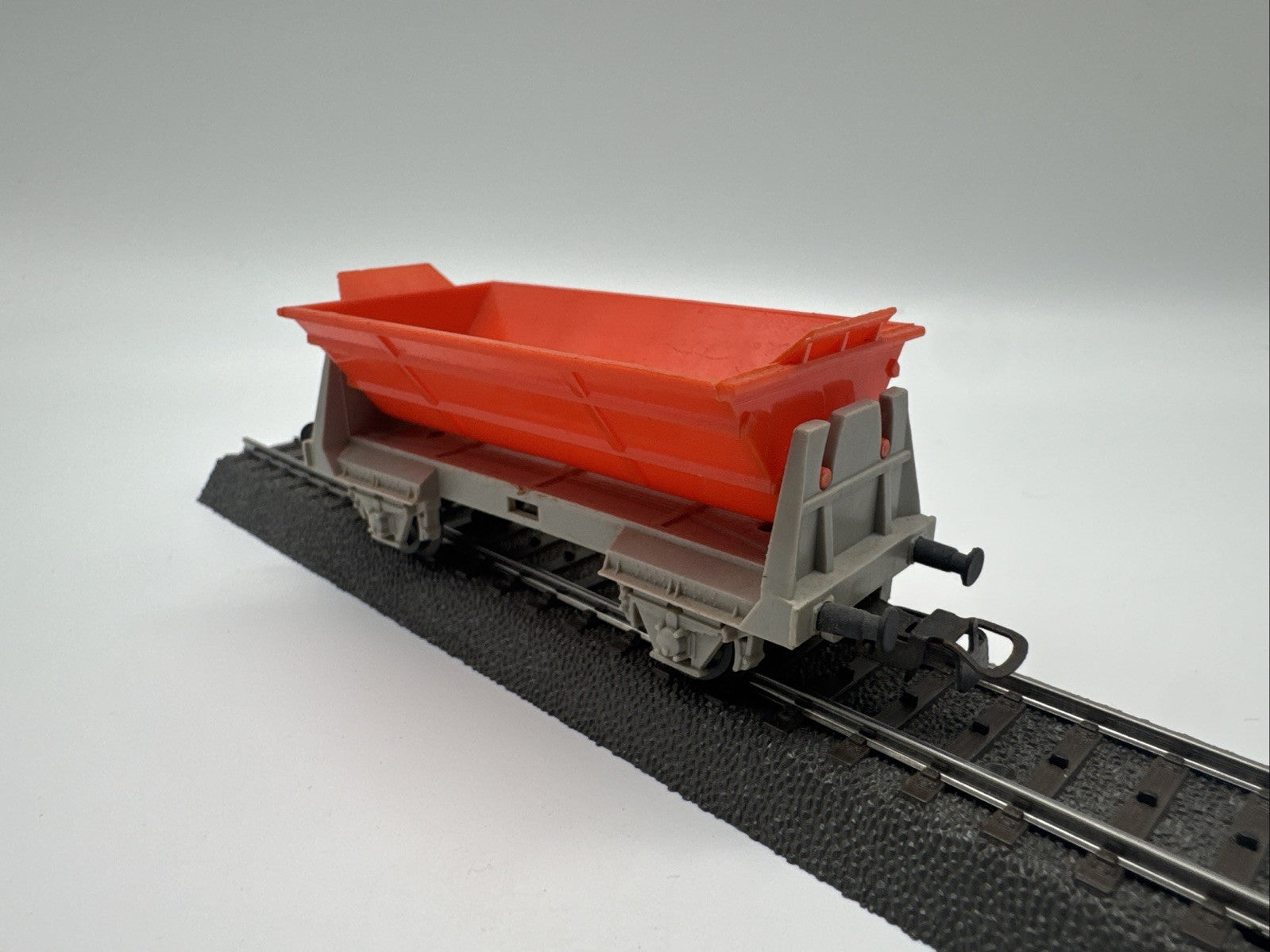 Piko H0 Kiplore Orange Grau 