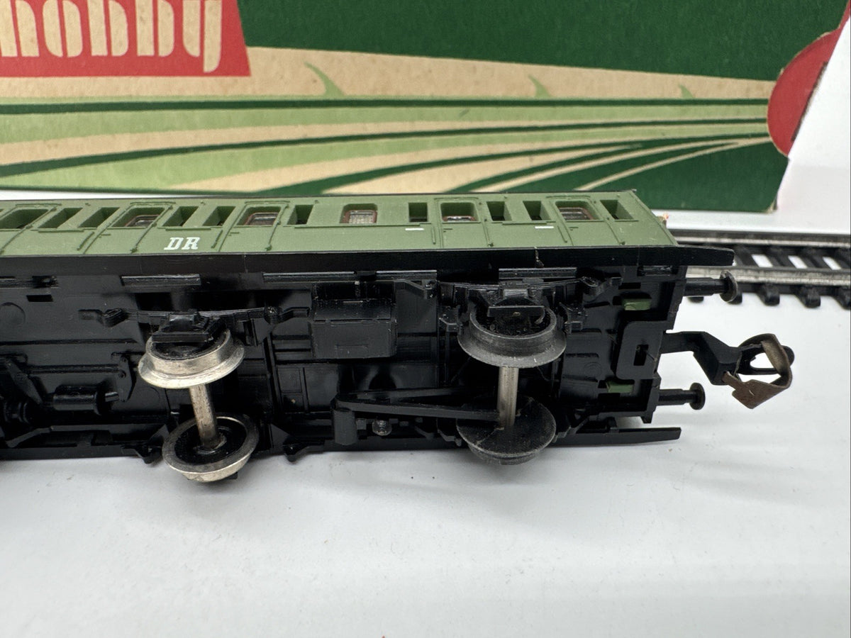 BTTB 545 3131 Personenwagen DR mit Bremserhaus Spur TT OVP