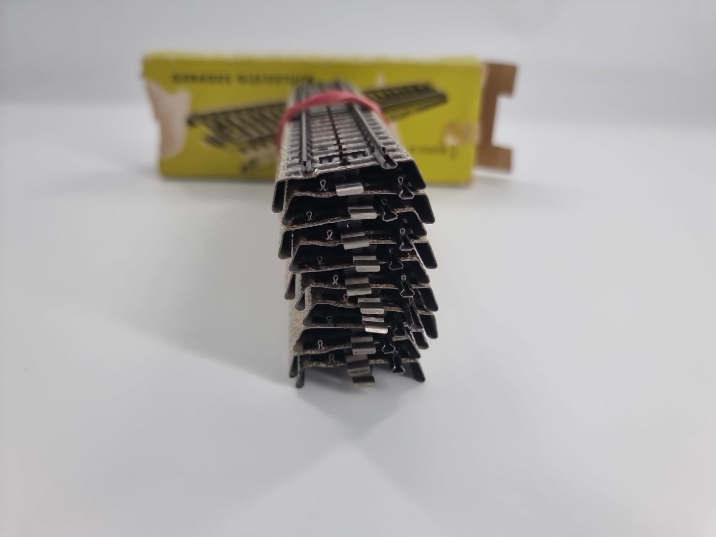 Märklin H0 5106 1/1  10 x Gerades Gleis 180 mm gut in OVP