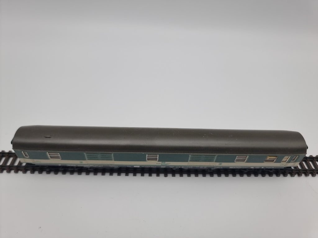 FLEISCHMANN 8190 Spur N Gepäckwagen Düm 902, DB, Epoche IV