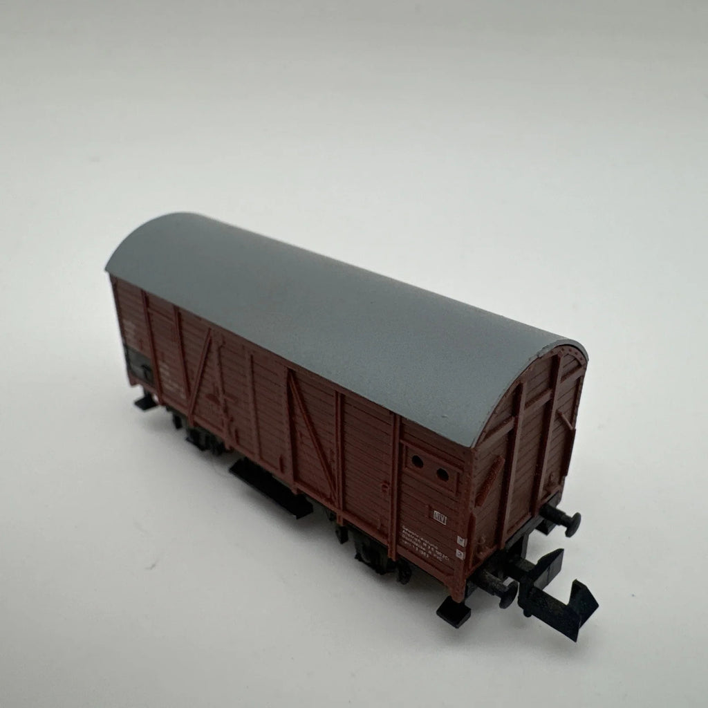 Minitrix n 13534 , Gedeckter Güterwagen, 21 80 112 3 140-2, Vitrine, top Zustand