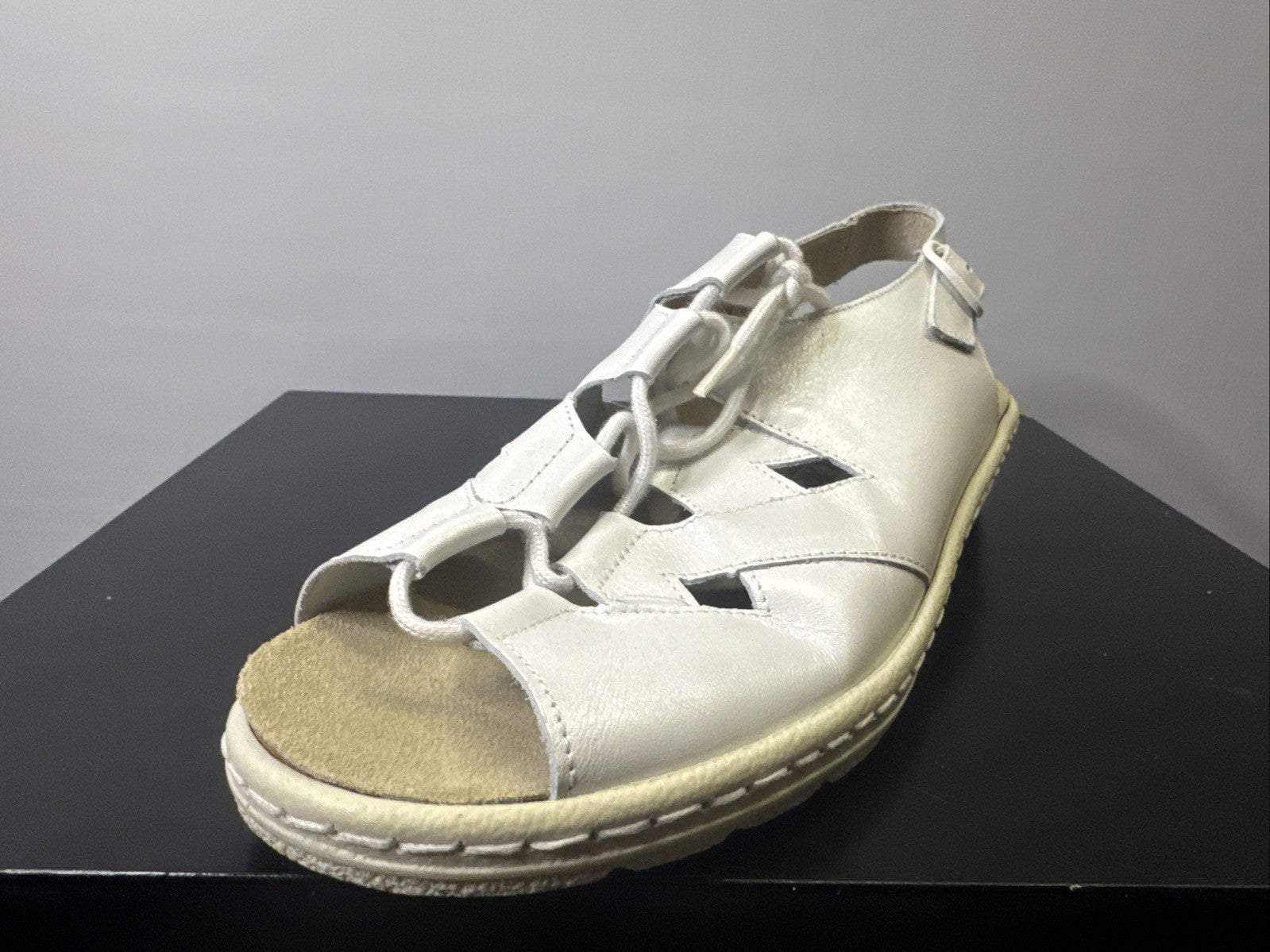 Helix Damenschuh Gr. 42 Sandale Weiß