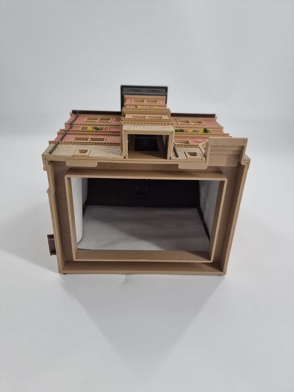 H0 Kibri BS 8416 Rathaus Eisenach 15,5 x 13 x 27,5 cm -gebaut-
