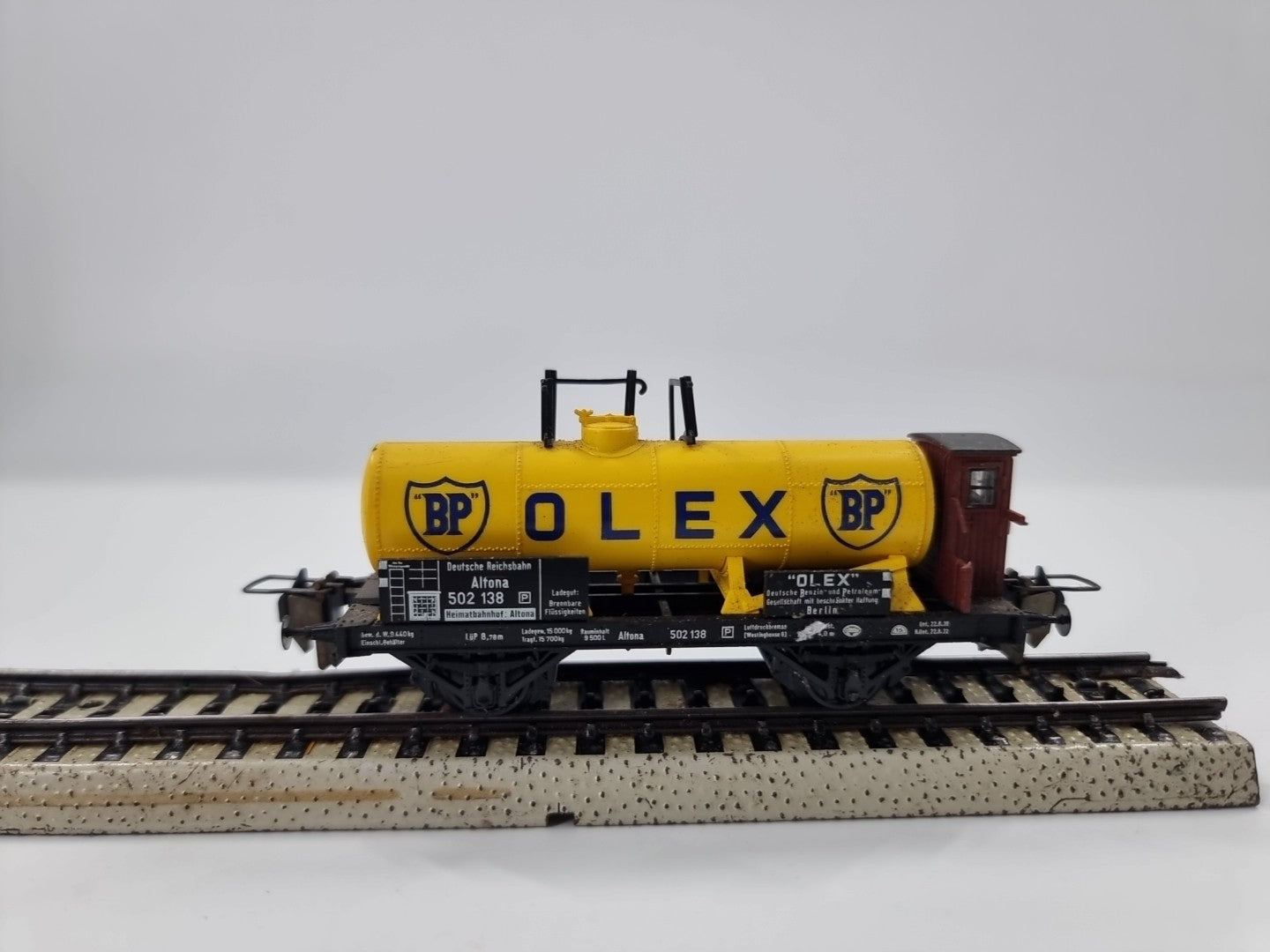 Trix 23638 Kesselwagen OLEX  BP Berlin der DRG 