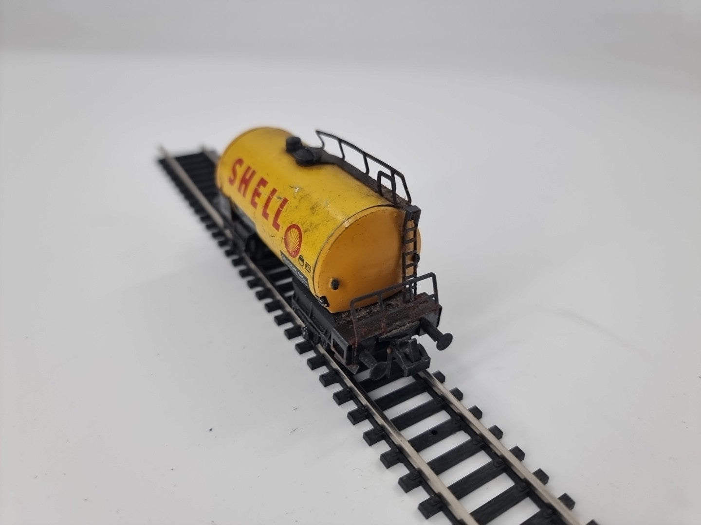 Trix Express H0 3427 Güterwagen Kesselwagen "Shell" 583 425